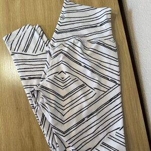 White and black buff bunny leggings